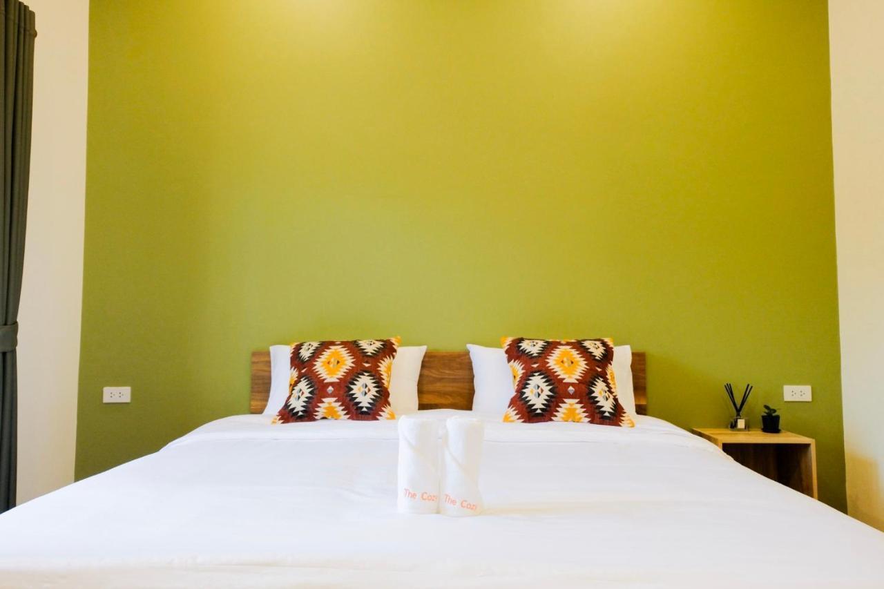 The Cozy Hotel Phetchaburi Bagian luar foto